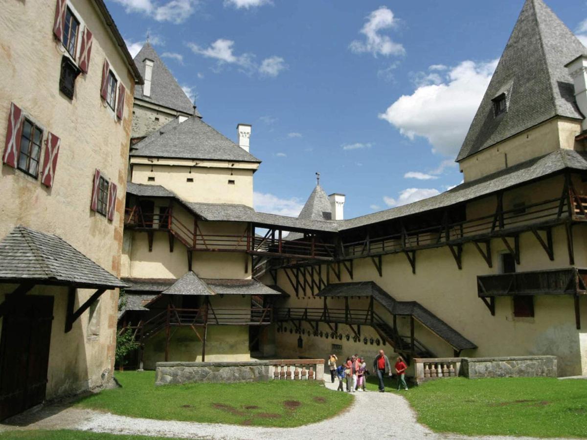 Apartment In St Margarethen With Balcony Sankt Margarethen im Lungau Bagian luar foto